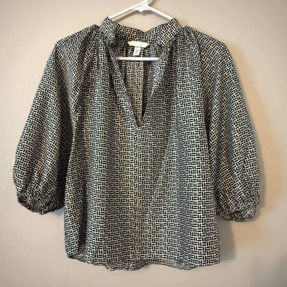 H&M Black and White Patterned Blouse